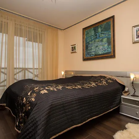 299 - Teljes Panoramas Koezvetlen Balatonparti Exkluziv Balatonoszod